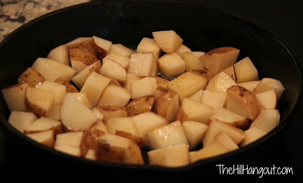 Skillet Potatoes from TheHillHangout.com